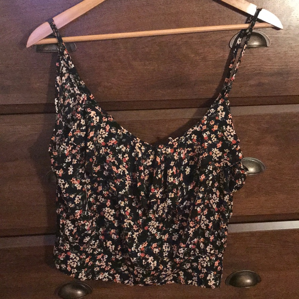 NWT Forever 21 Floral Cami Crop Top
